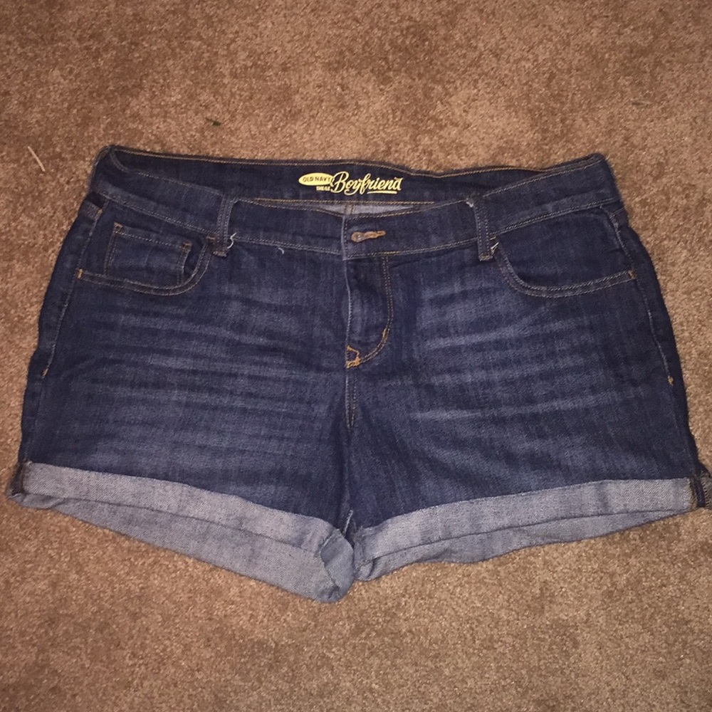 Old navy boyfriend Jean shorts